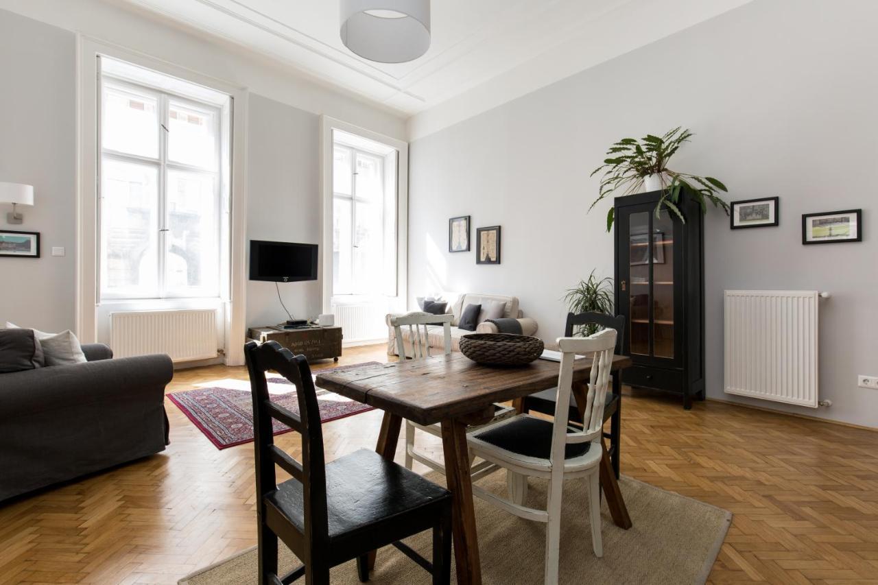 King Rustik & Central Apartment 부다페스트 외부 사진